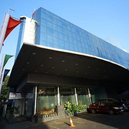 사지 루시아 호텔 트리반드룸 외부 사진
